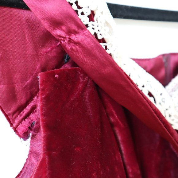 Vintage 80s Jessica McClintock Gunne Sax Velvet & Lace Party Dress - Picture 16 of 16